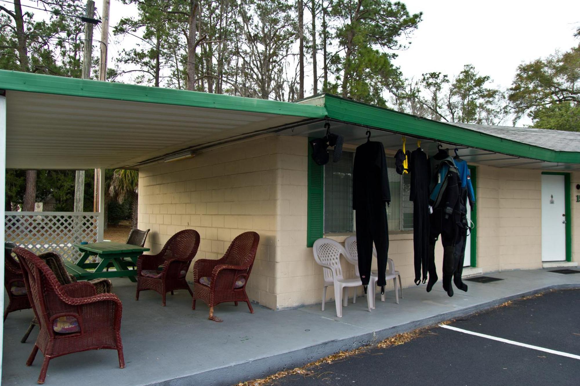 High Springs Country Inn Εξωτερικό φωτογραφία